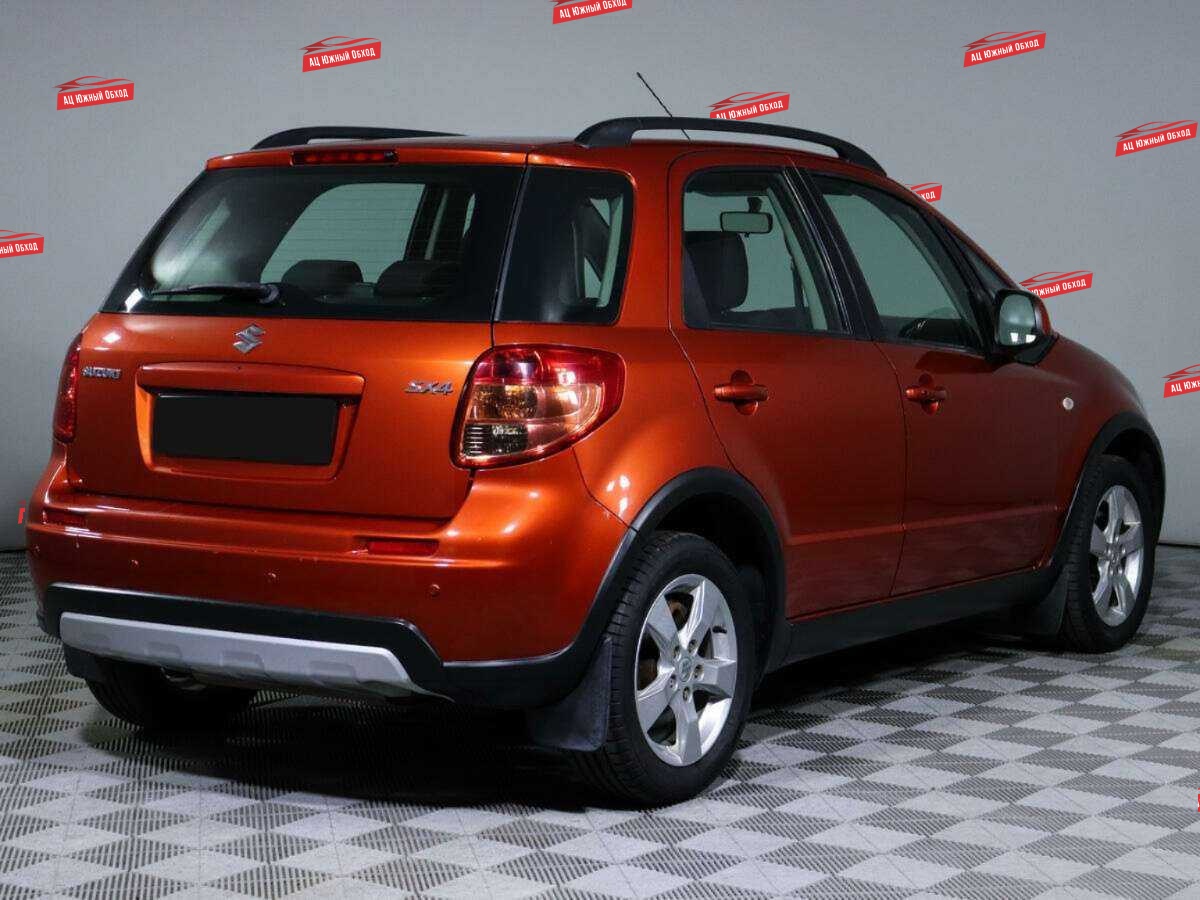 Купить Suzuki SX4 с пробегом. Фото: #3