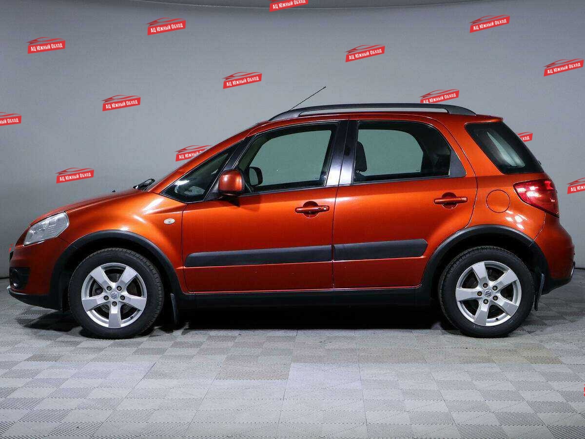 Купить Suzuki SX4 с пробегом. Фото: #5