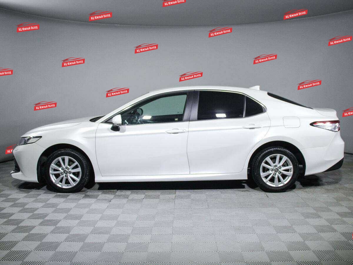 Купить Toyota Camry с пробегом. Фото: #7