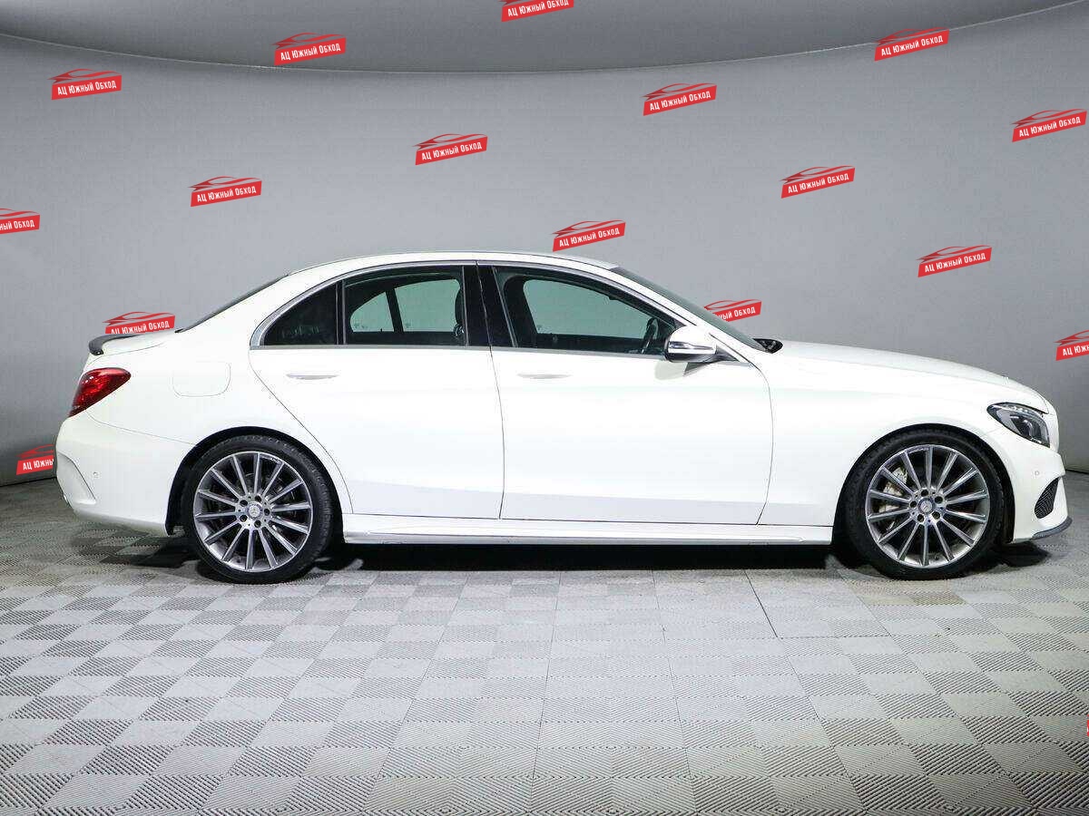 Купить Mercedes-Benz C-Класс с пробегом. Фото: #3