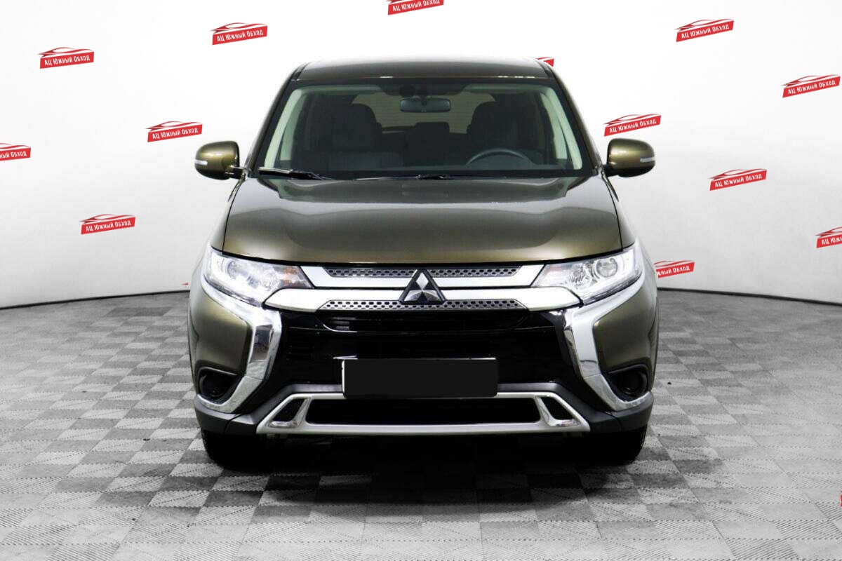 Купить Mitsubishi Outlander с пробегом. Фото: #1