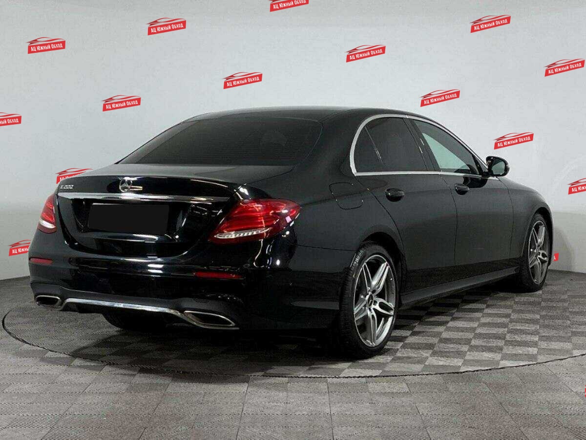 Купить Mercedes-Benz E-Класс с пробегом. Фото: #3