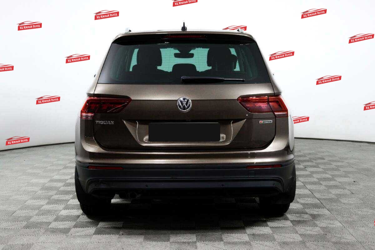 Купить Volkswagen Tiguan с пробегом. Фото: #5