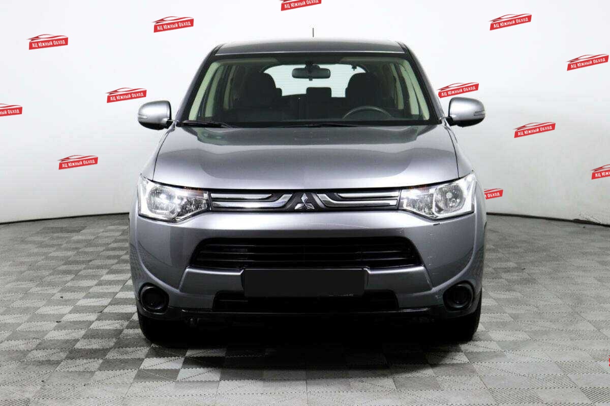 Купить Mitsubishi Outlander с пробегом. Фото: #1