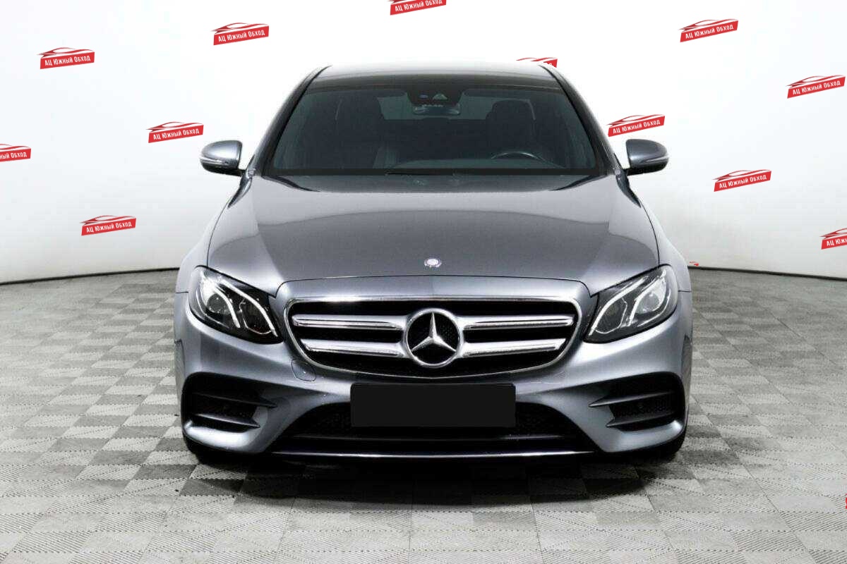 Купить Mercedes-Benz E-Класс с пробегом. Фото: #1