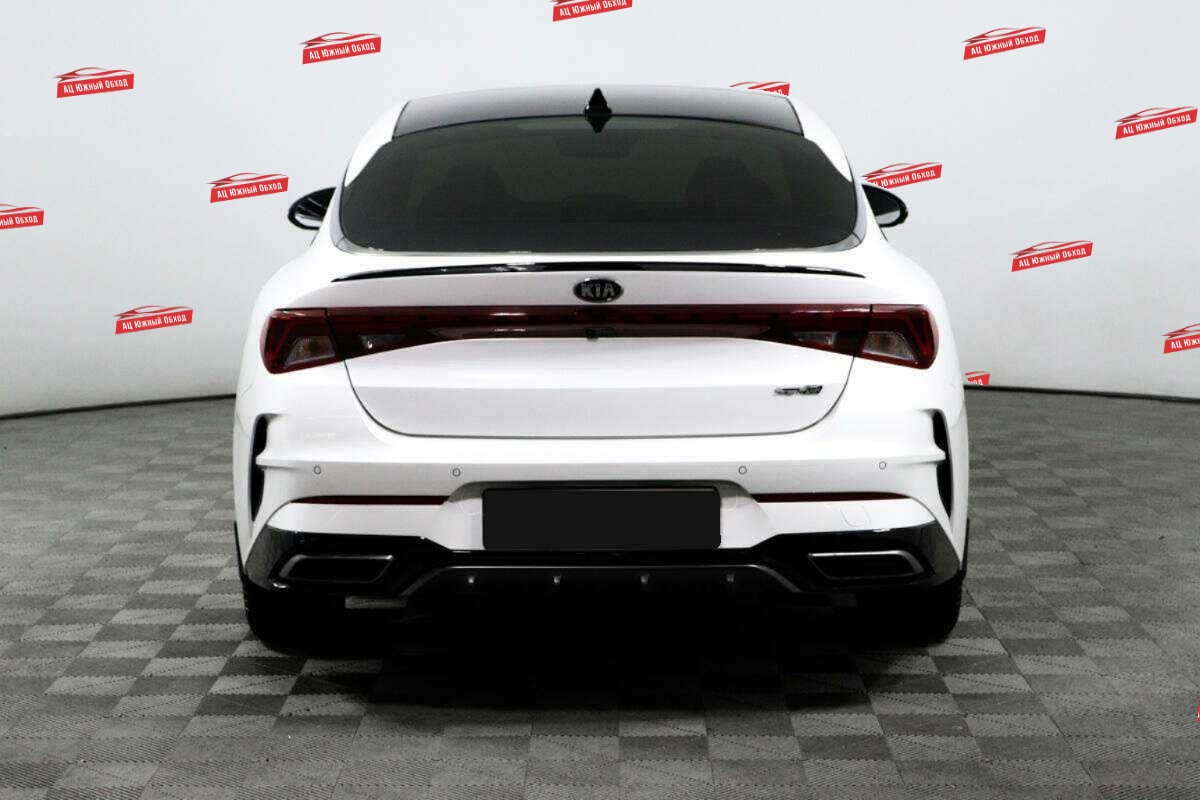 Купить Kia K5 с пробегом. Фото: #5