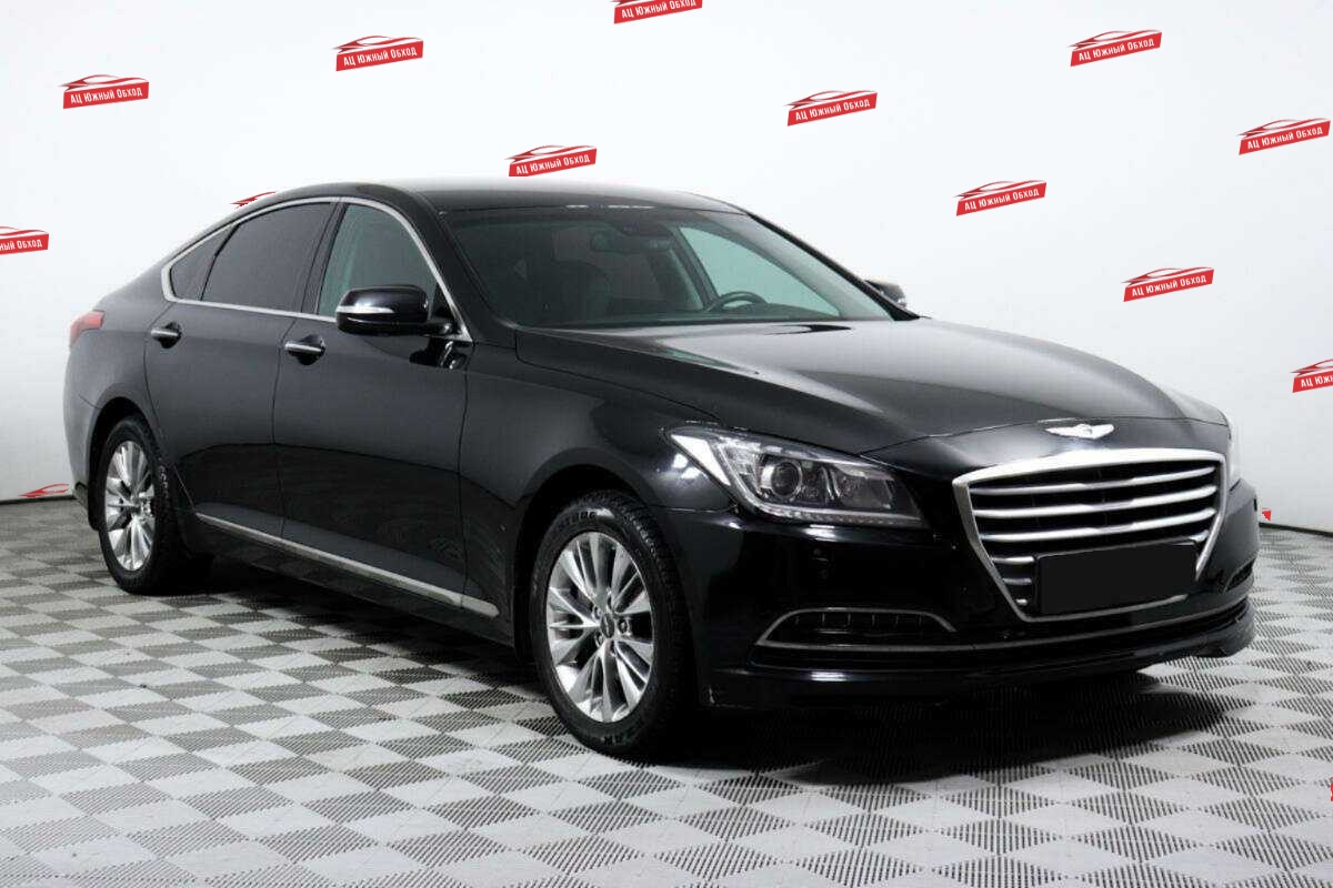 Купить Hyundai Genesis с пробегом. Фото: #2