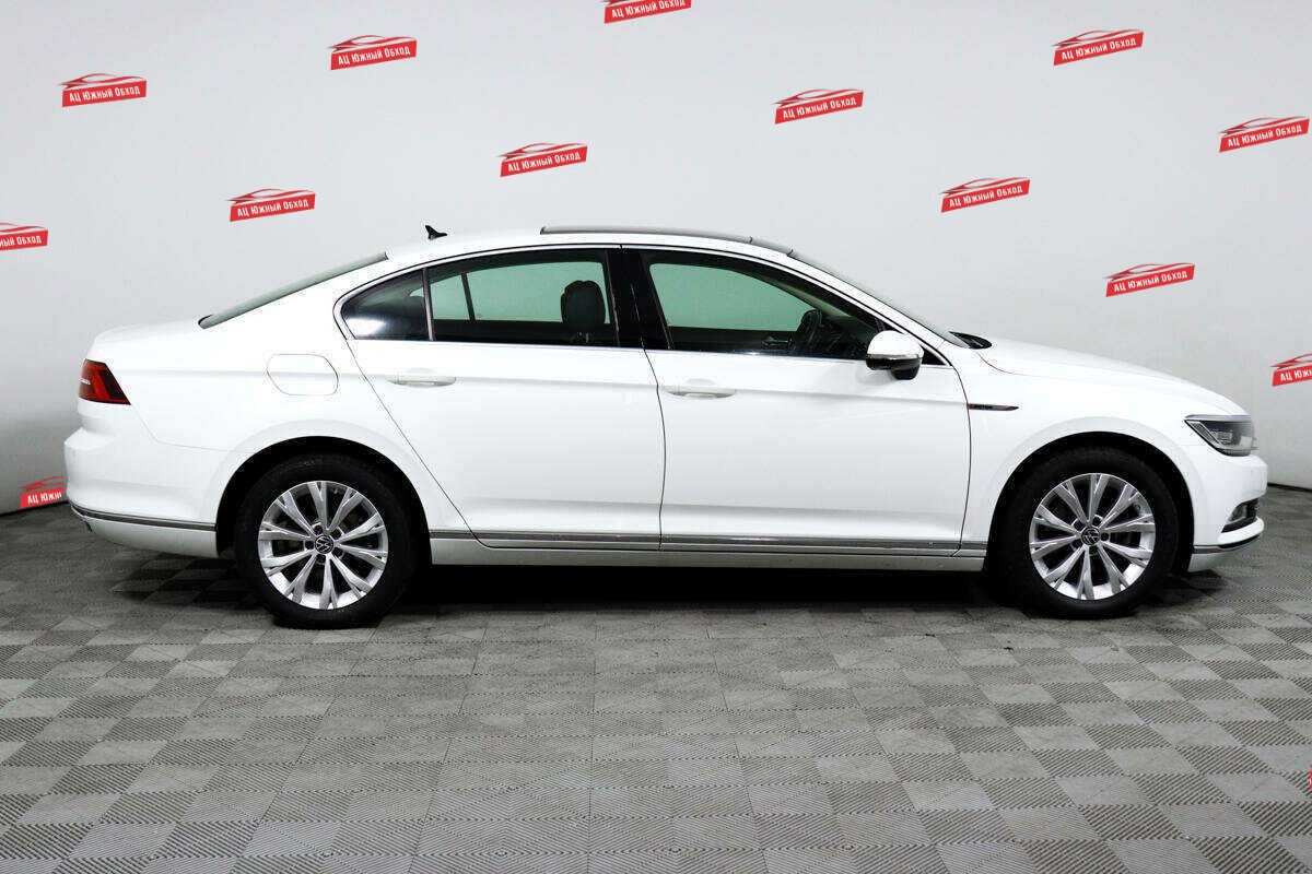 Купить Volkswagen Passat с пробегом. Фото: #2