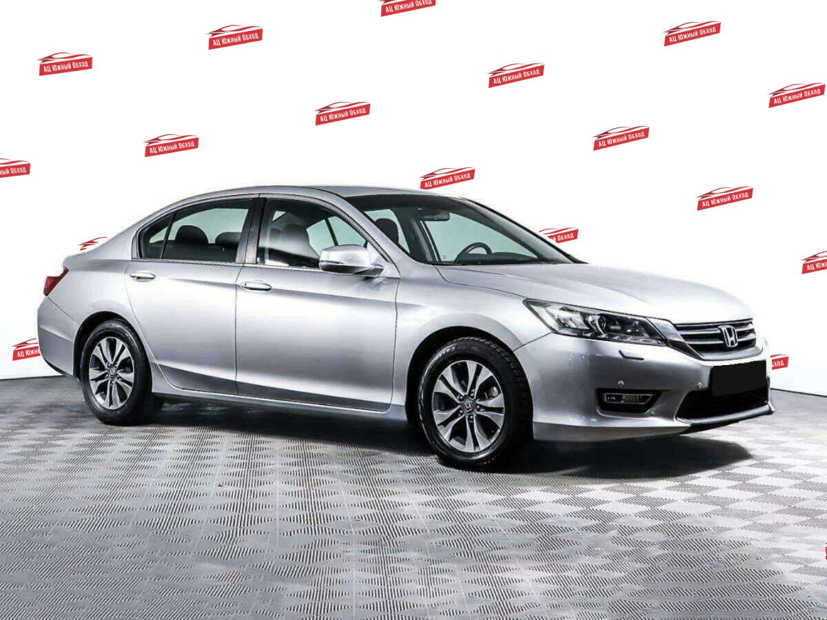 Купить Honda Accord с пробегом. Фото: #2