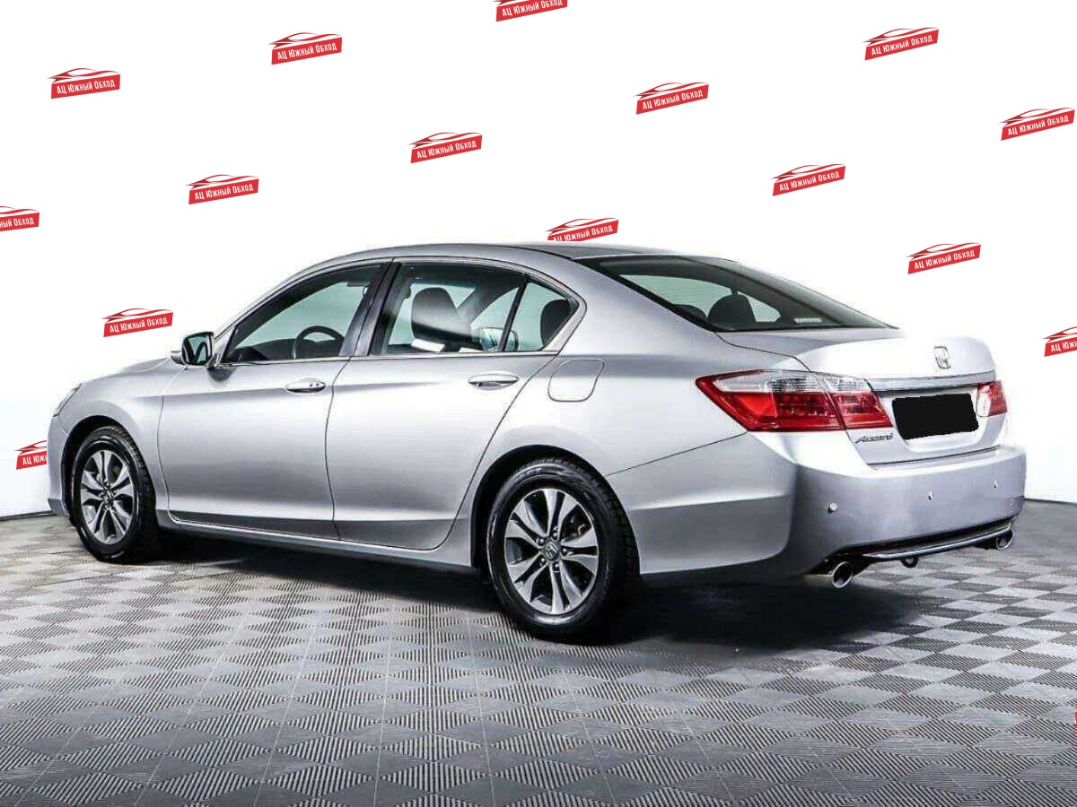 Купить Honda Accord с пробегом. Фото: #6