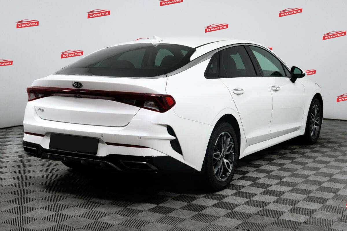 Купить Kia K5 с пробегом. Фото: #4