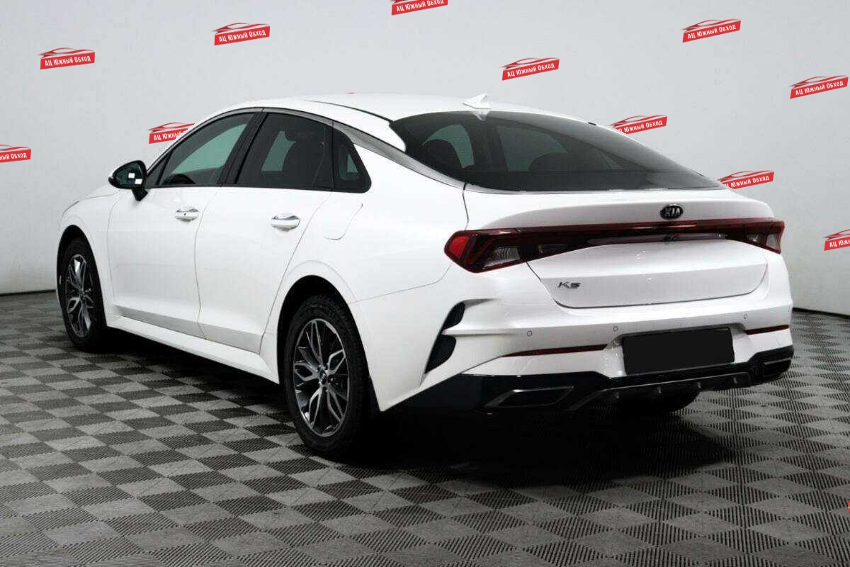Купить Kia K5 с пробегом. Фото: #6