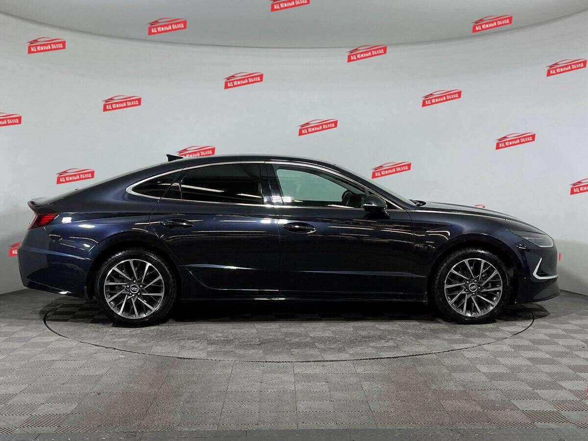 Купить Hyundai Sonata с пробегом. Фото: #3