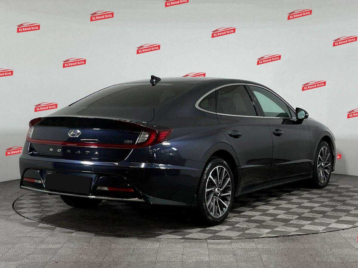 Купить Hyundai Sonata с пробегом. Фото: #4