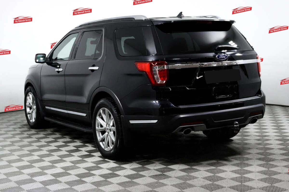 Купить Ford Explorer с пробегом. Фото: #6