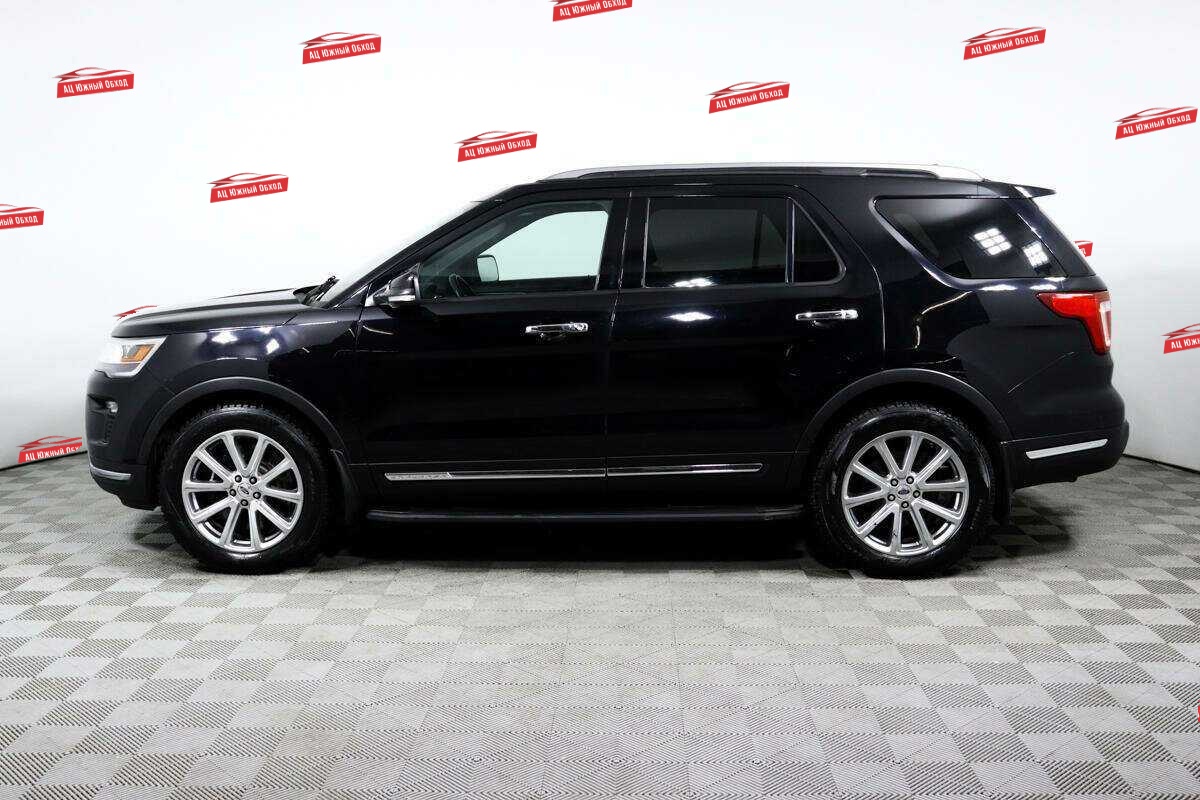Купить Ford Explorer с пробегом. Фото: #7