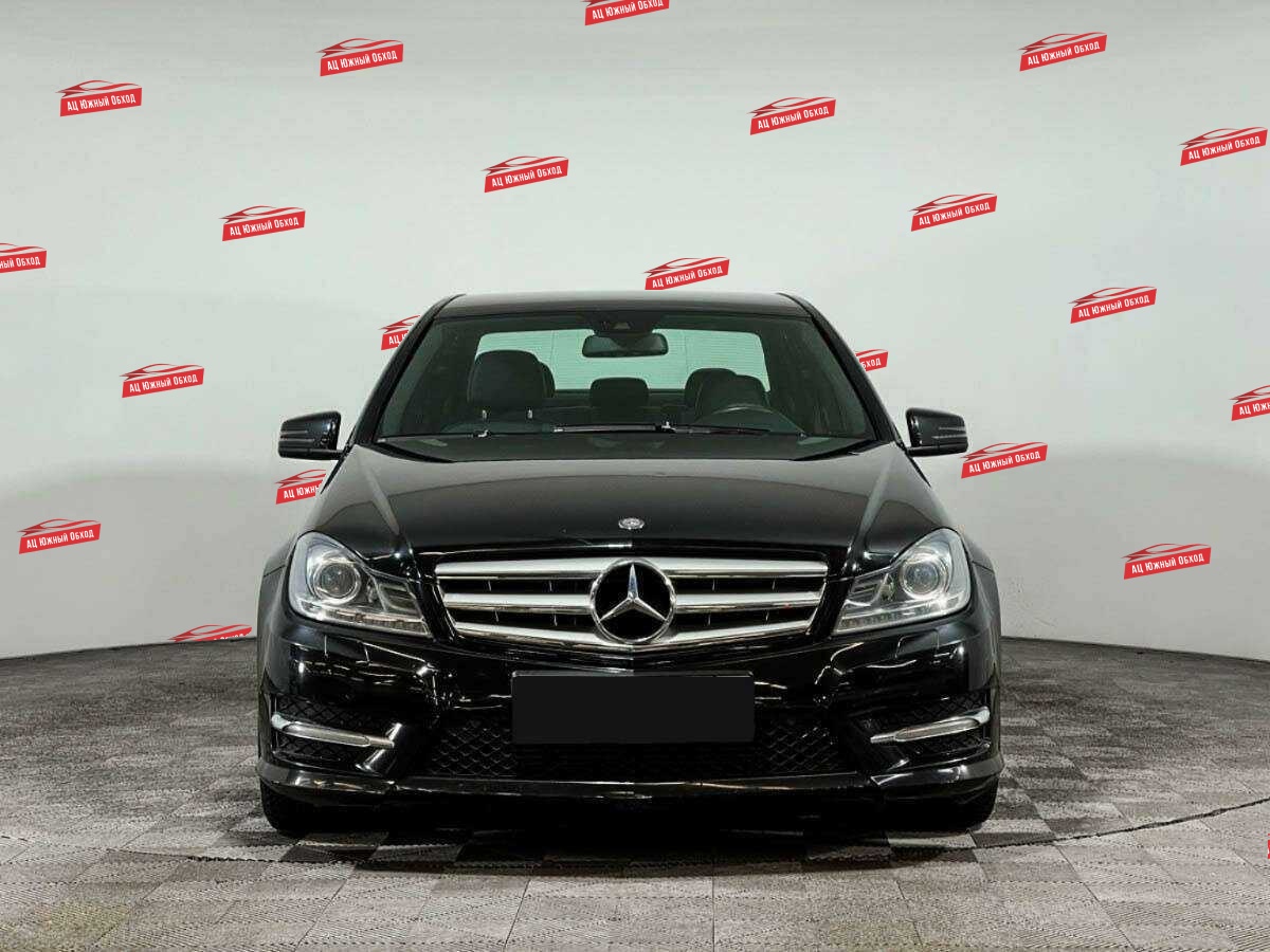 Купить Mercedes-Benz C-Класс с пробегом. Фото: #1