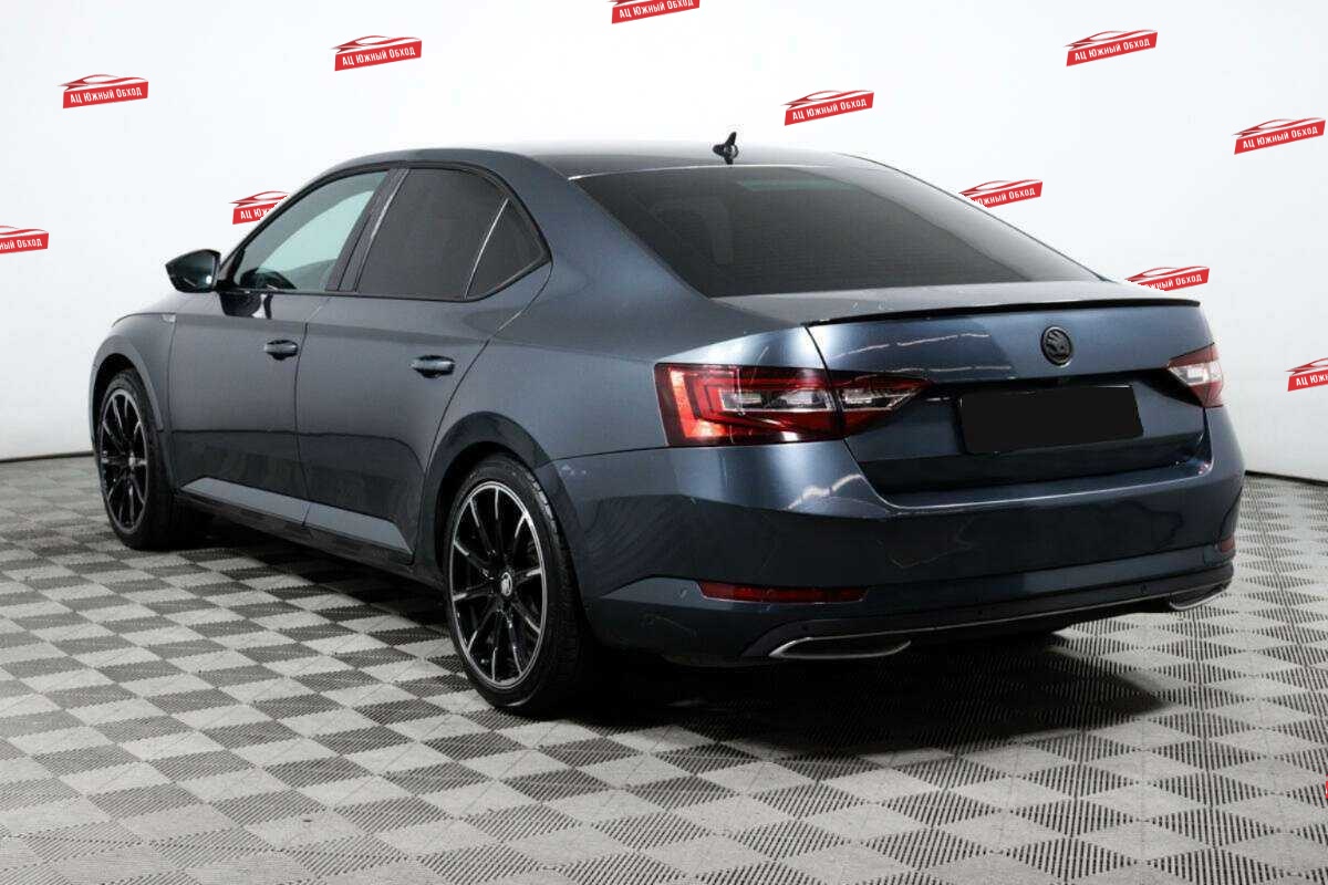 Купить Skoda Superb с пробегом. Фото: #6