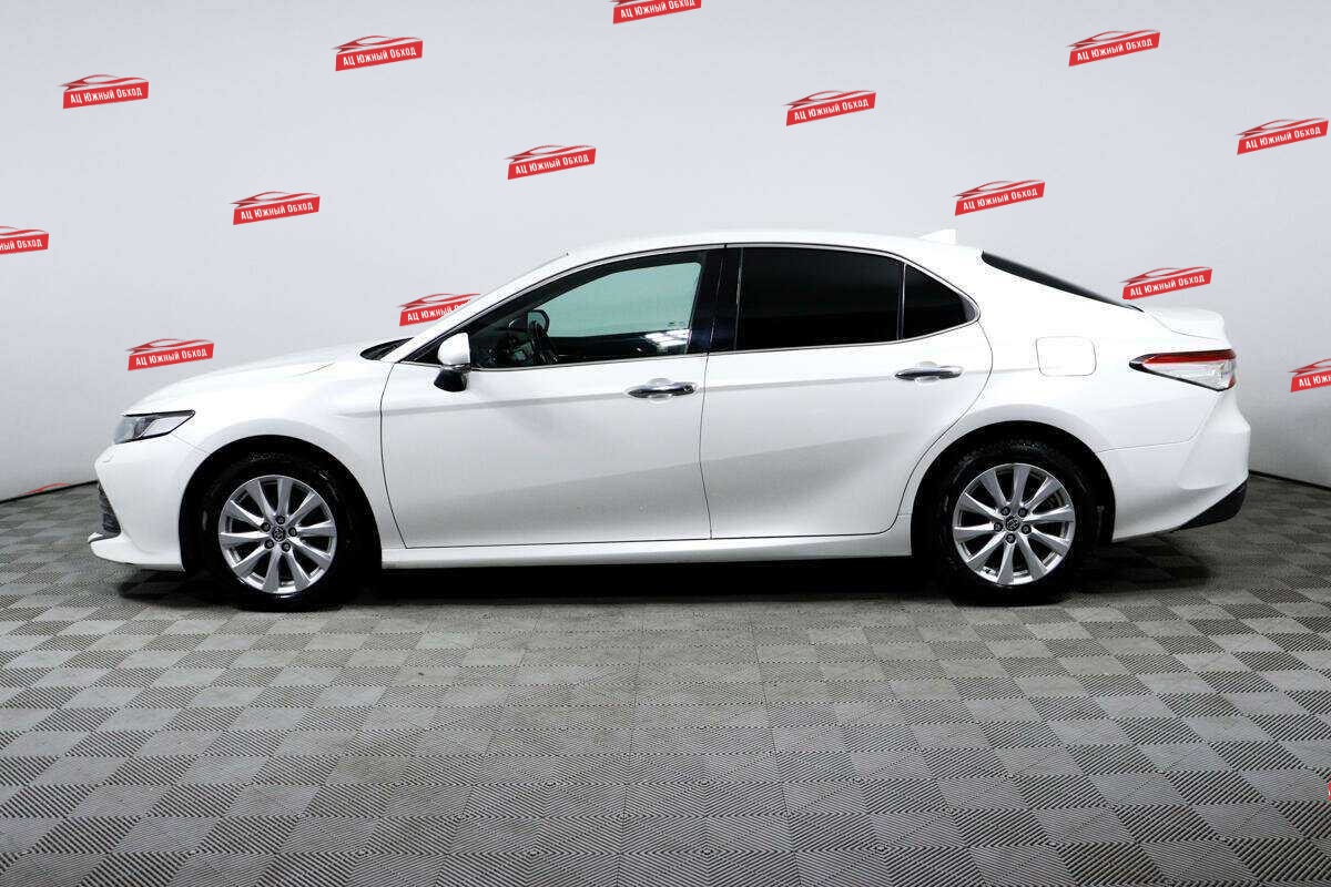 Купить Toyota Camry с пробегом. Фото: #7