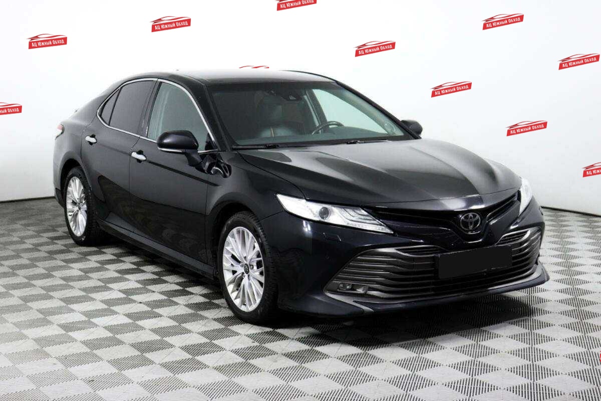 Купить Toyota Camry с пробегом. Фото: #2