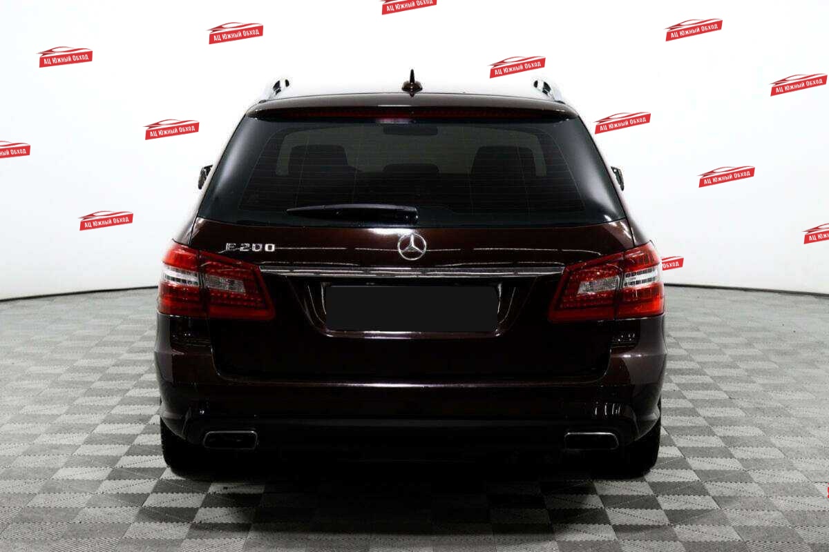 Купить Mercedes-Benz E-Класс с пробегом. Фото: #5