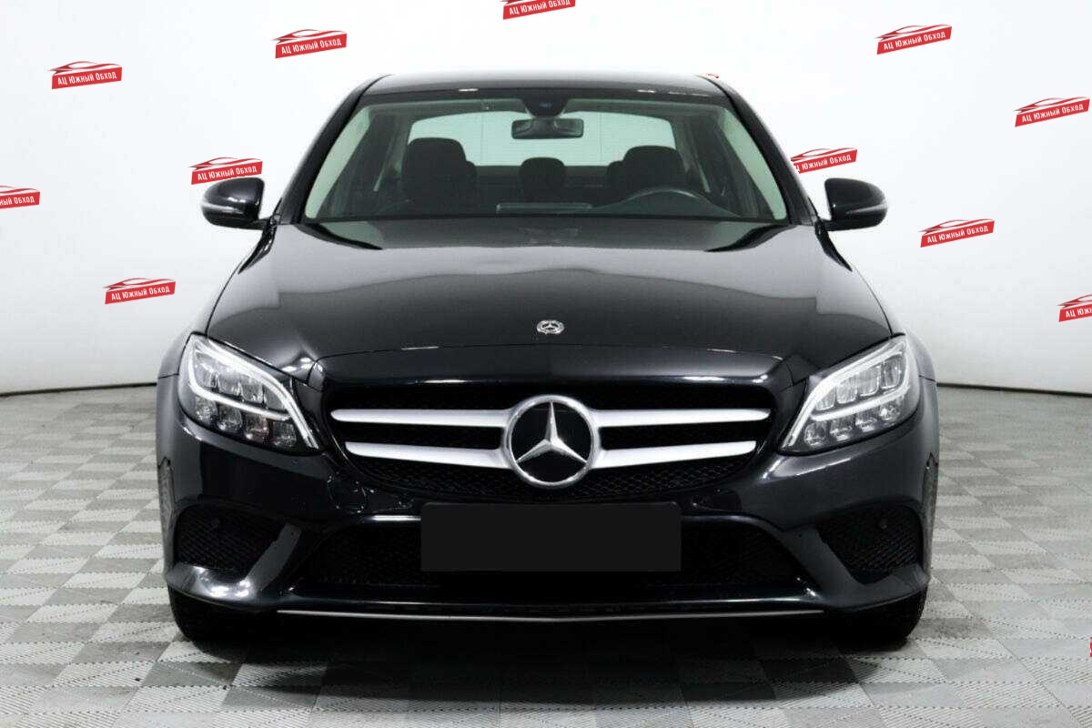 Купить Mercedes-Benz C-Класс с пробегом. Фото: #1