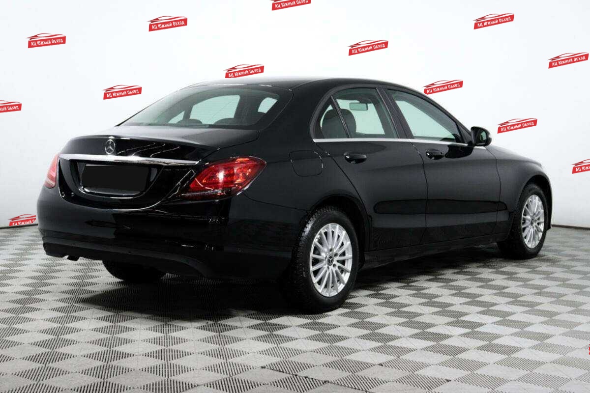 Купить Mercedes-Benz C-Класс с пробегом. Фото: #4