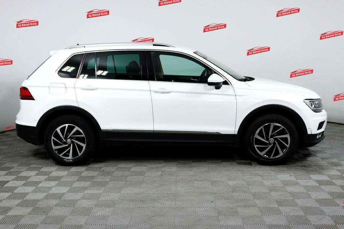 Купить Volkswagen Tiguan с пробегом. Фото: #2