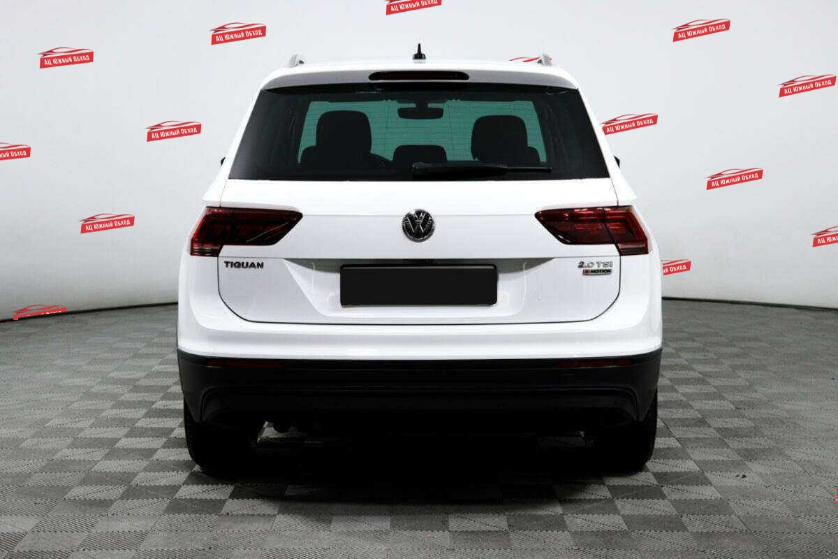 Купить Volkswagen Tiguan с пробегом. Фото: #4