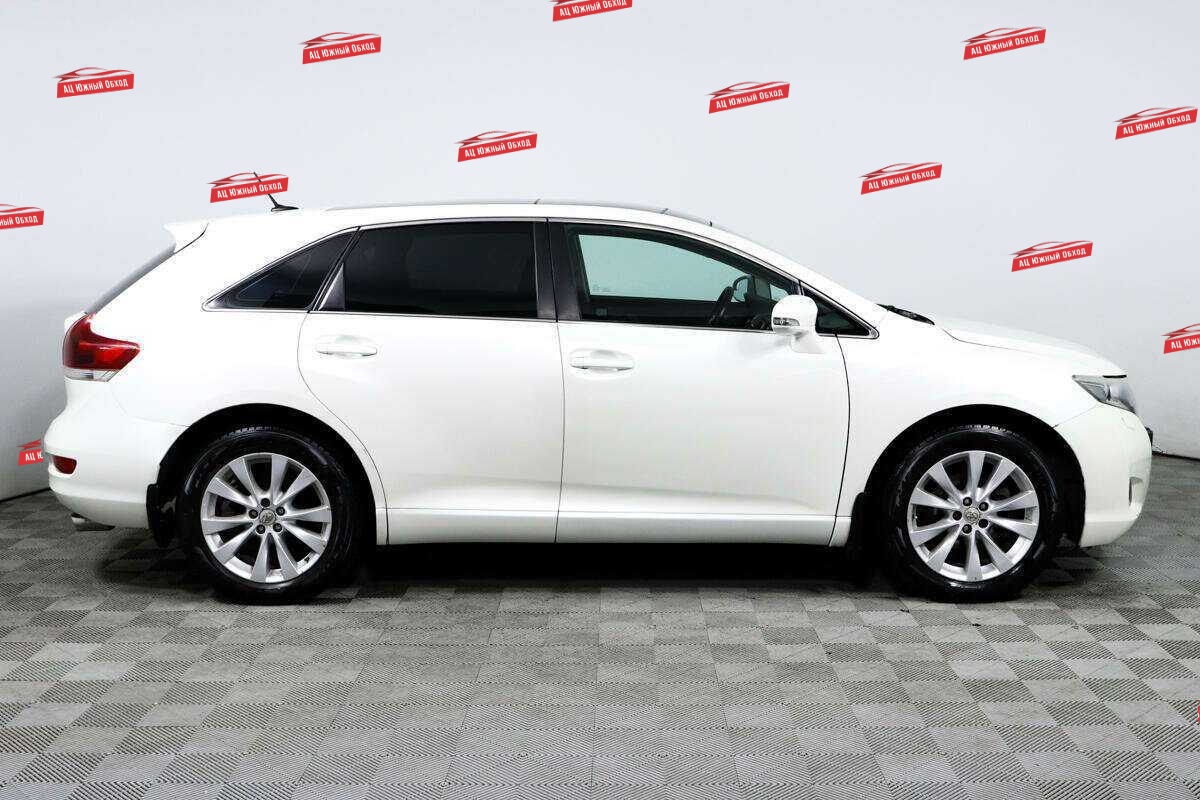 Купить Toyota Venza с пробегом. Фото: #3