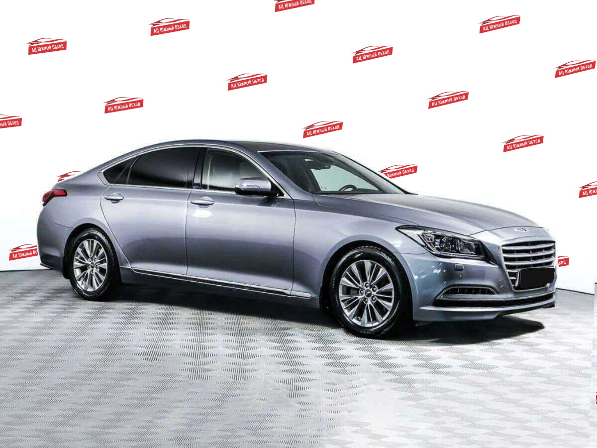 Купить Hyundai Genesis с пробегом. Фото: #2