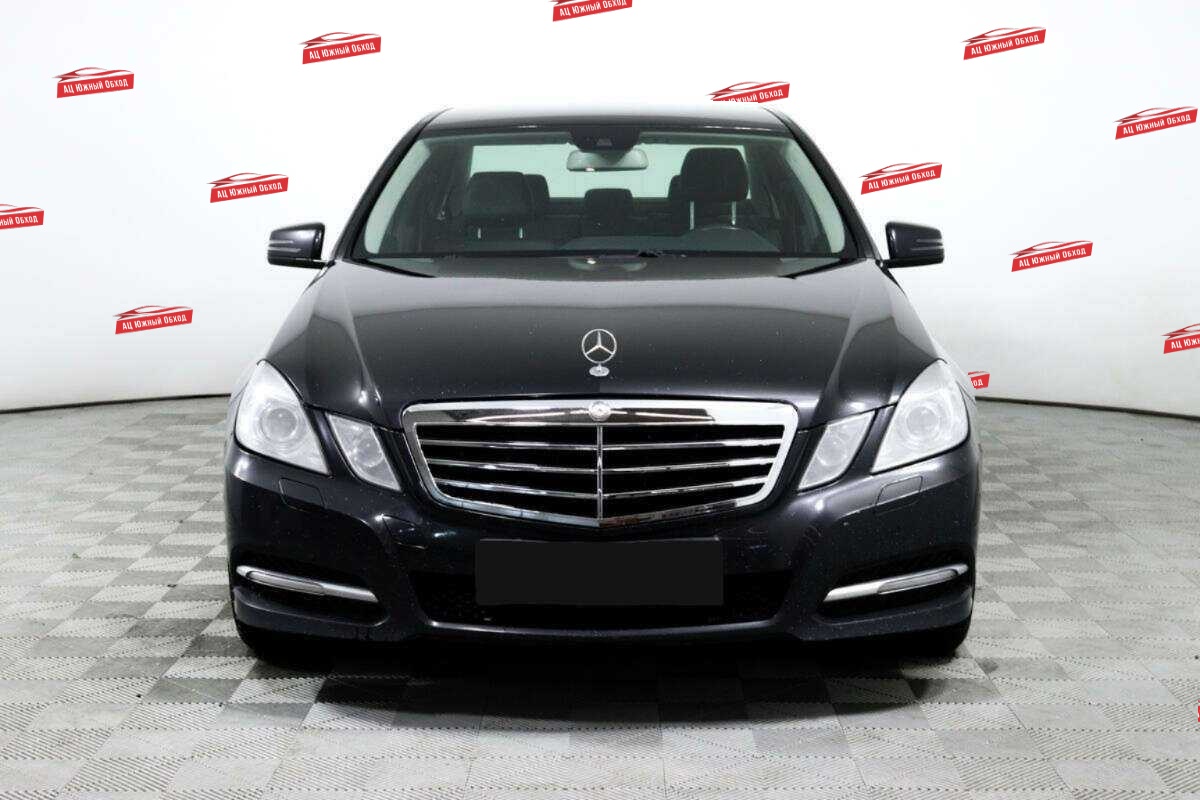 Купить Mercedes-Benz E-Класс с пробегом. Фото: #1