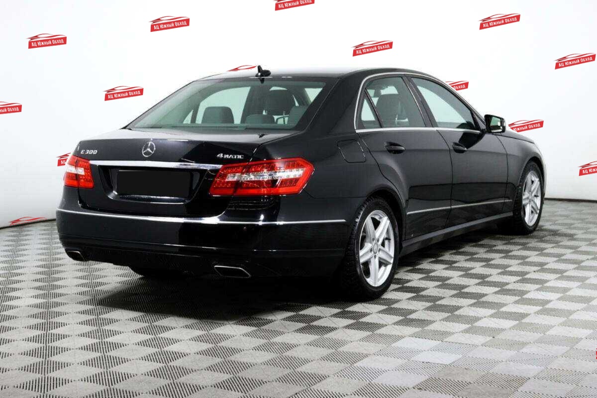 Купить Mercedes-Benz E-Класс с пробегом. Фото: #4