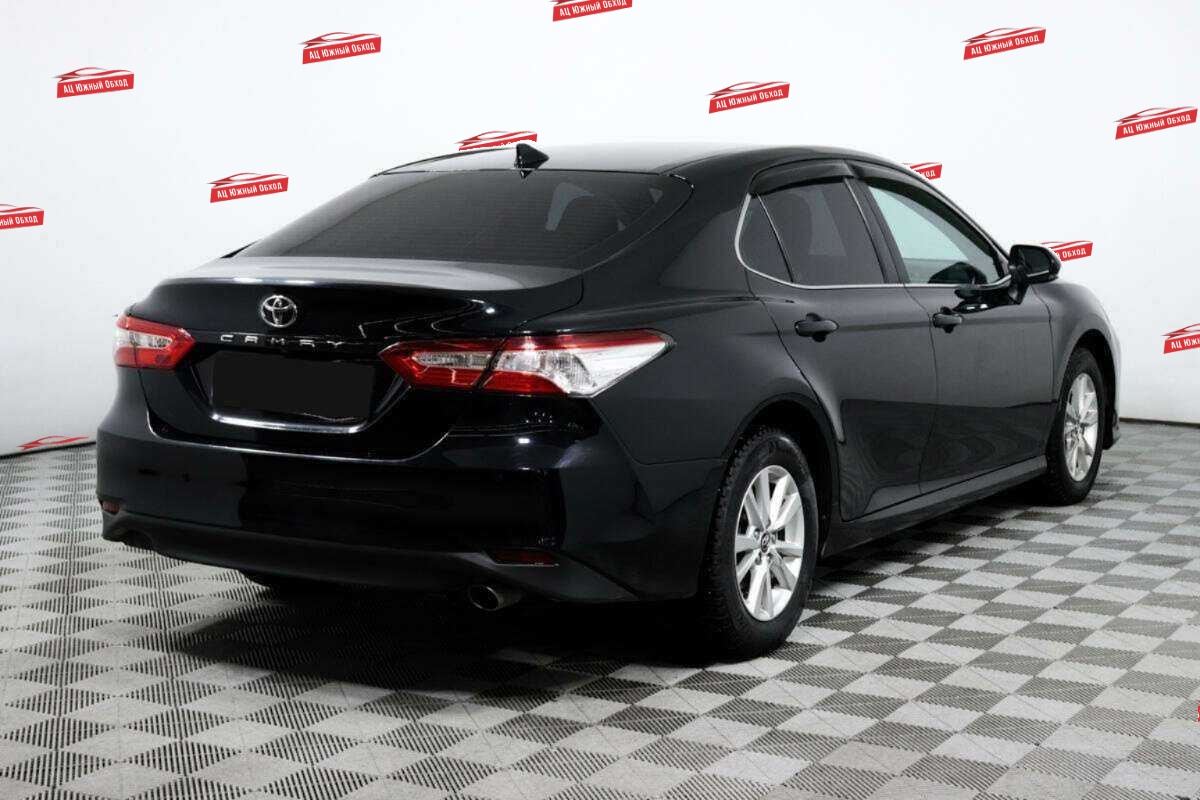 Купить Toyota Camry с пробегом. Фото: #4