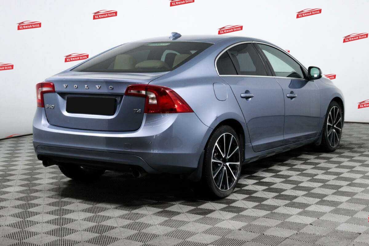 Купить Volvo S60 с пробегом. Фото: #4