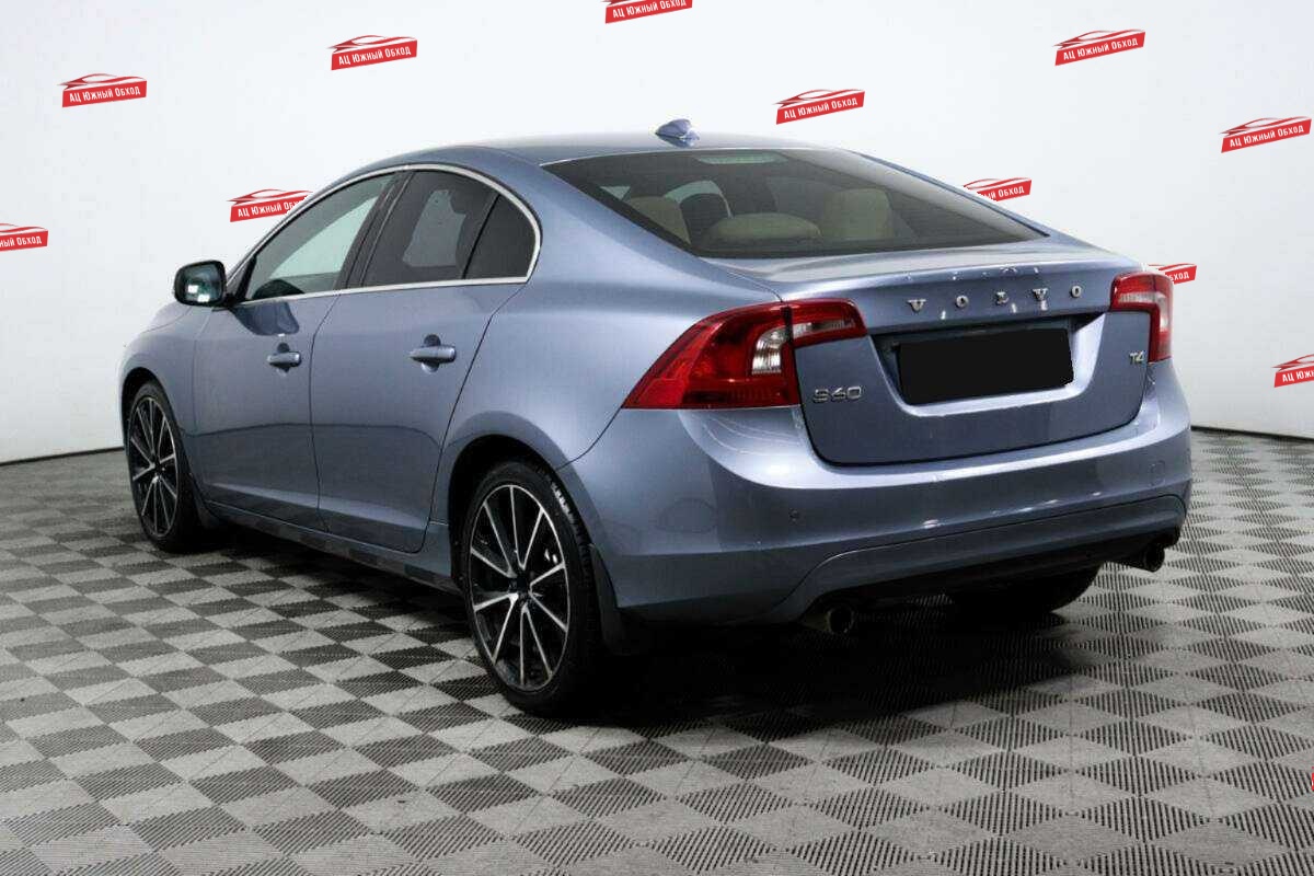 Купить Volvo S60 с пробегом. Фото: #6