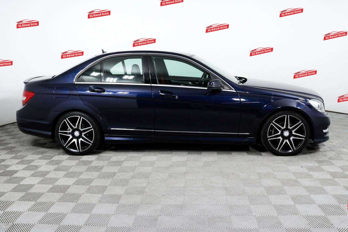 Купить Mercedes-Benz C-Класс с пробегом. Фото: #3