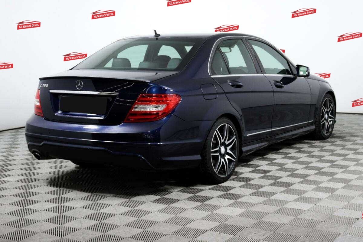 Купить Mercedes-Benz C-Класс с пробегом. Фото: #4