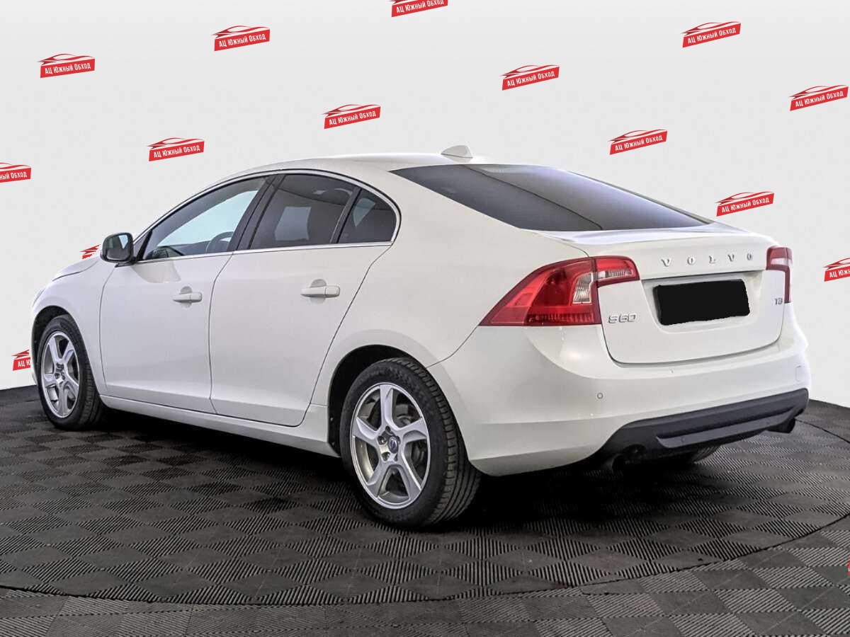 Купить Volvo S60 с пробегом. Фото: #5
