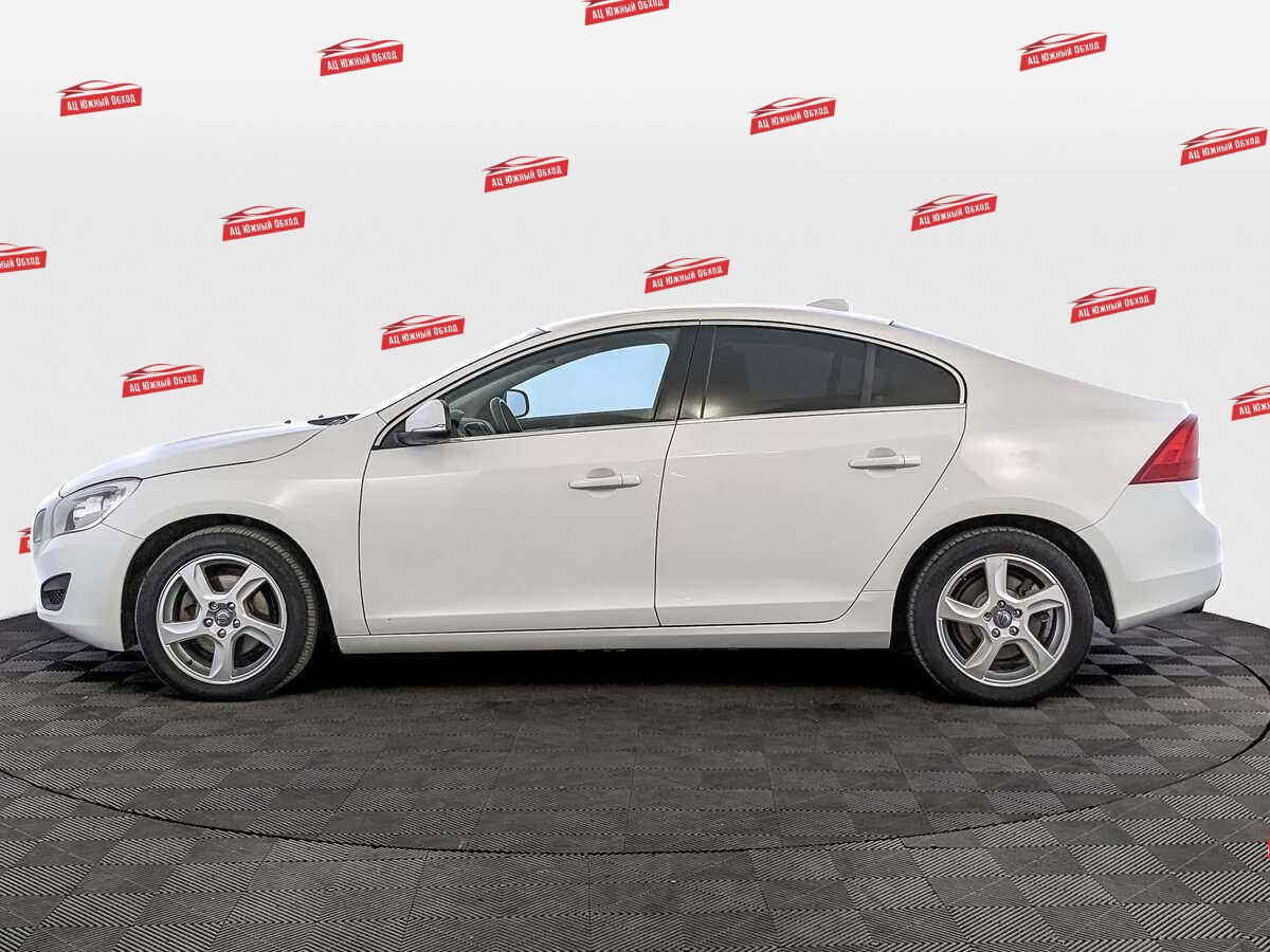 Купить Volvo S60 с пробегом. Фото: #6