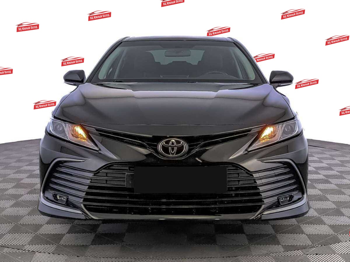 Купить Toyota Camry с пробегом. Фото: #1