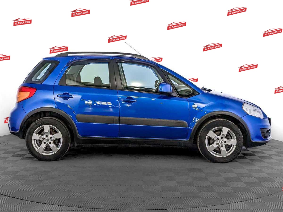 Купить Suzuki SX4 с пробегом. Фото: #3