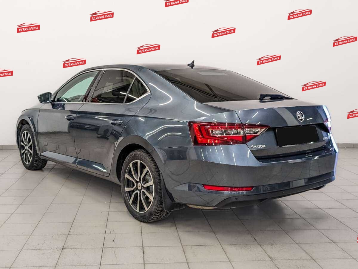 Купить Skoda Superb с пробегом. Фото: #6