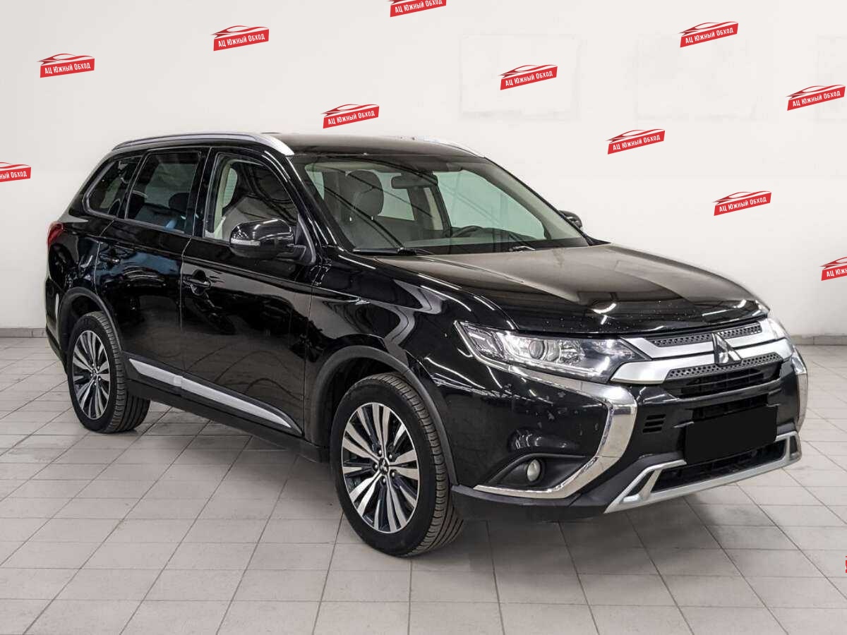 Купить Mitsubishi Outlander с пробегом. Фото: #2