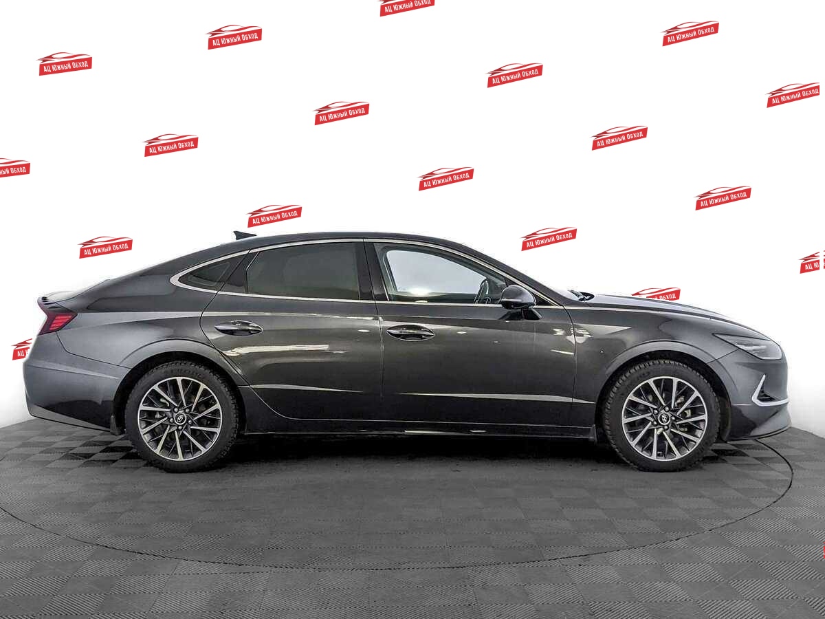 Купить Hyundai Sonata с пробегом. Фото: #3