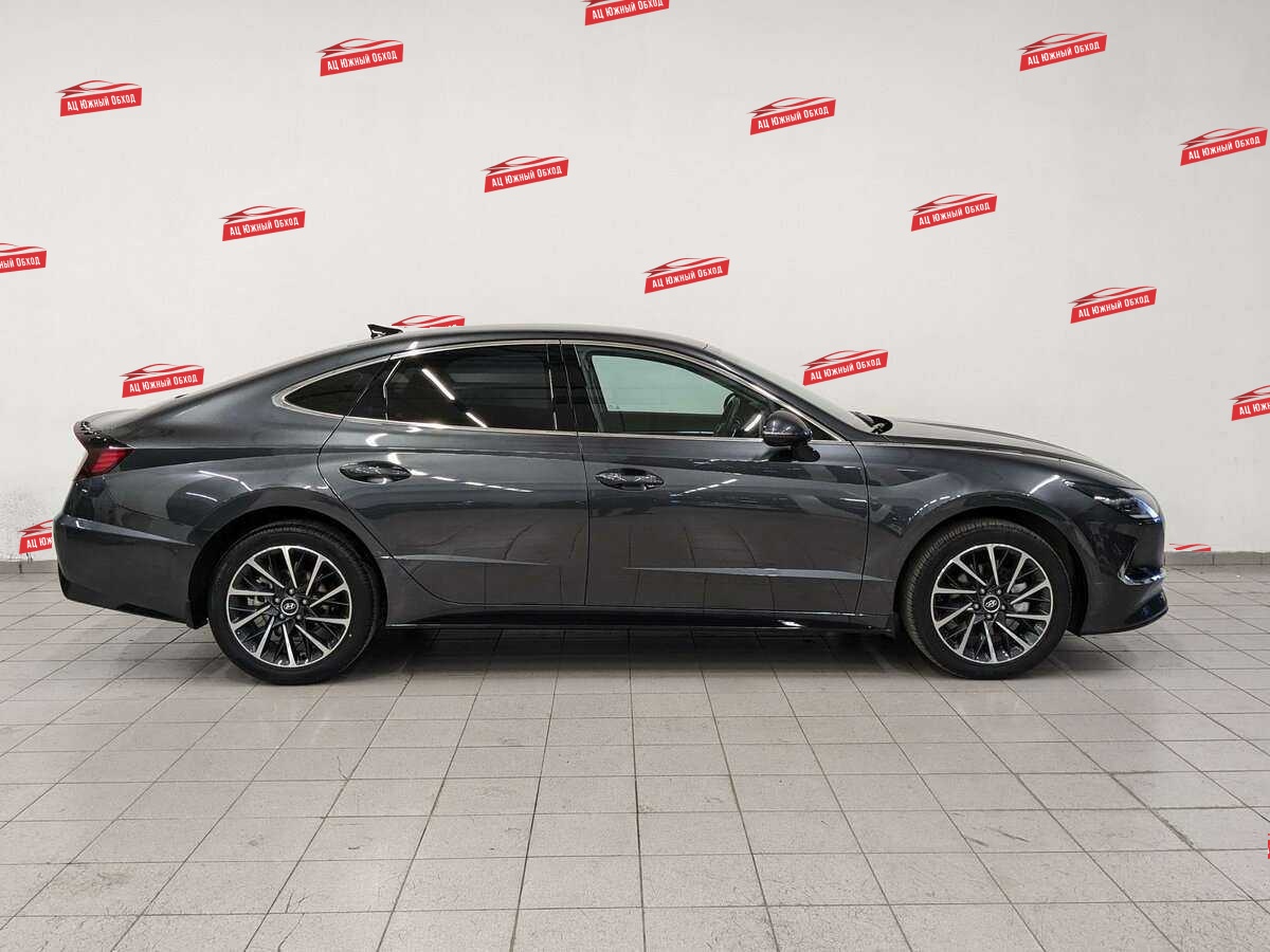 Купить Hyundai Sonata с пробегом. Фото: #3