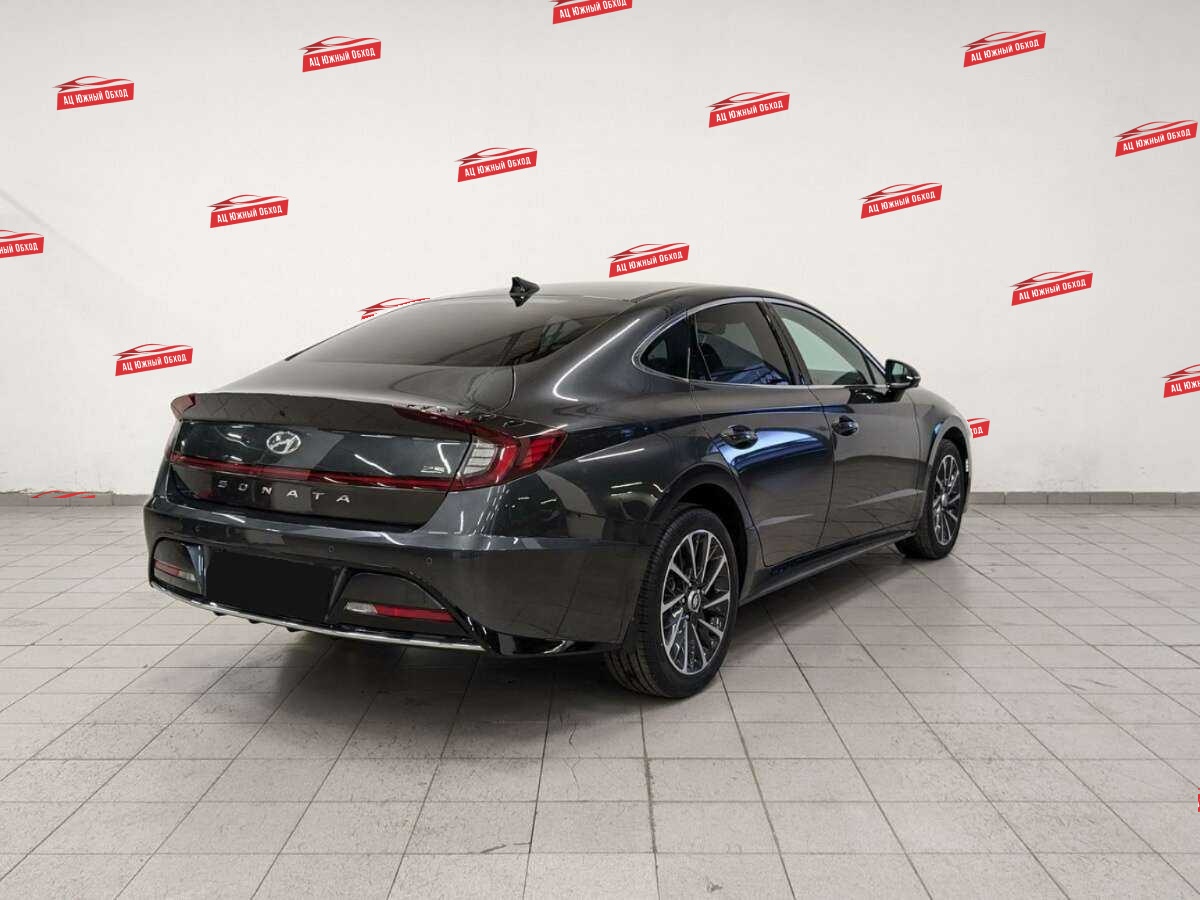 Купить Hyundai Sonata с пробегом. Фото: #4