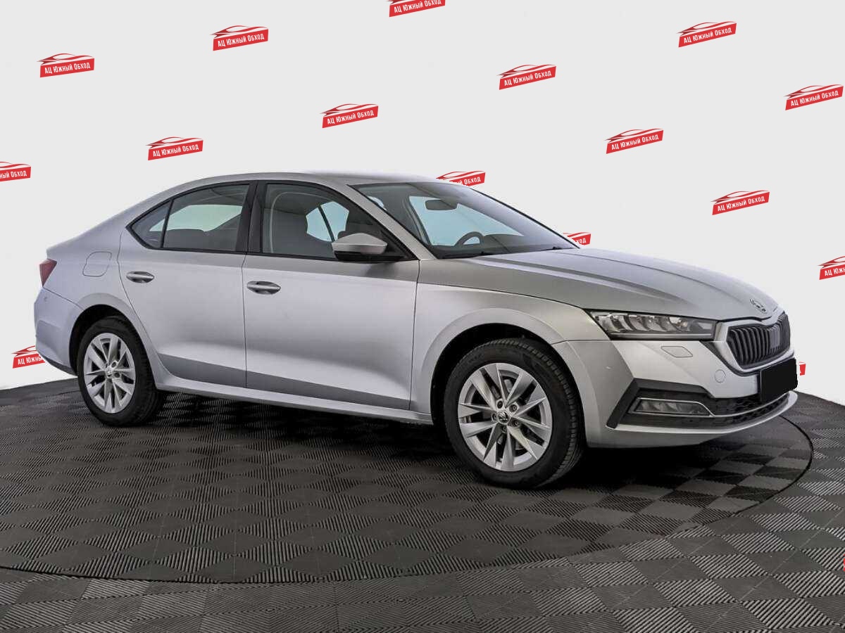 Купить Skoda Octavia с пробегом. Фото: #2
