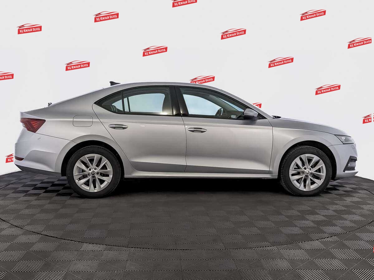 Купить Skoda Octavia с пробегом. Фото: #3