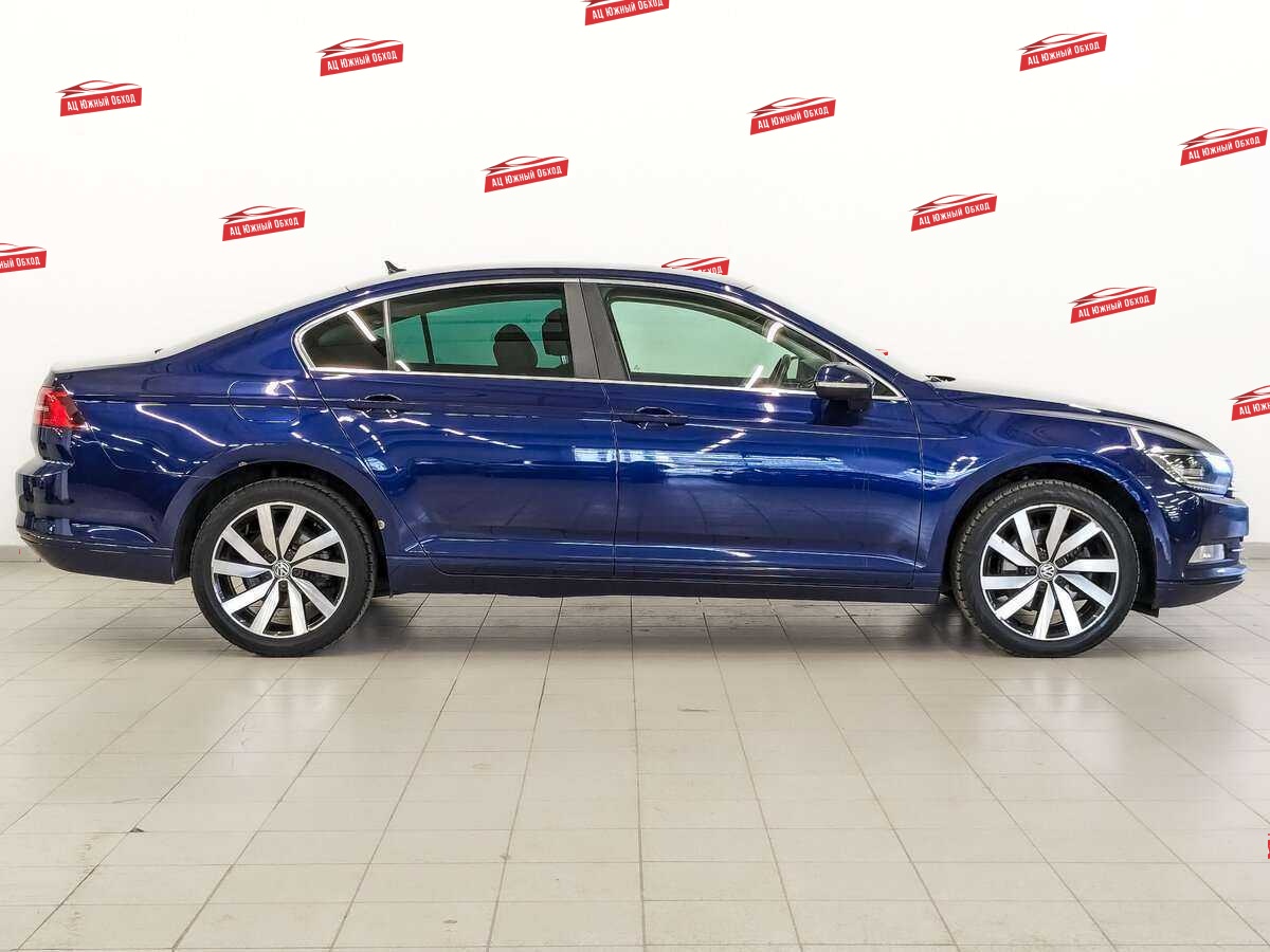 Купить Volkswagen Passat с пробегом. Фото: #3